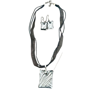 Black & silver patterned glass handmade ribbon matching necklace & earring set